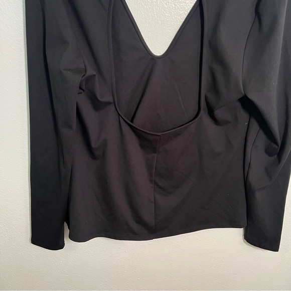 Future Collective V-Neck Long Sleeve Open Back T-Shirt Black XL - Picture 8 of 10